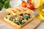 Gofry na ostro – ze szpinakiem, łososiem lub boczkiem. Co za smak!