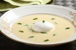 Krem z kurek po francusku 0.JPG Krem z kurek po francusku 0.JPG