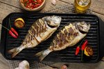 Pieczona dorada z grilla z warzywnym sosem chilli 0.JPG Pieczona dorada z grilla z warzywnym sosem chilli 0.JPG
