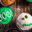 Halloweenowe czekoladowe muffinki ze śliwką kalifornijską
