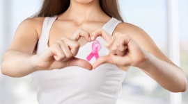Profilaktyka raka piersi. Zaczynamy różowy październik Zdrowie, LIFESTYLE - Tylko wczesna i trafna diagnoza, której nie można wykonać bez odpowiednich badań zwiększa szansę kobiet na uchronienie się przed złośliwymi nowotworami piersi.