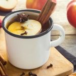 Odkryj swój ulubiony smak na Święta – przepisy na rozgrzewające herbaty