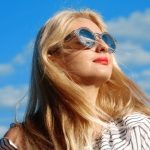 Okulary na lato dla osób z wadą wzroku – co wybrać?