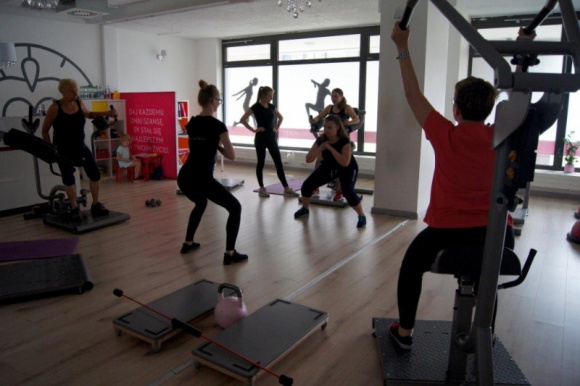 Dni Mrs. Sporty za nami Zdrowie, LIFESTYLE - Klub Mrs. Sporty, prowadzący gimnastykę dla pań, wszedł w nowy sezon z przytupem. Zorganizował Dni Otwarte w Białymstoku i Hajnówce.