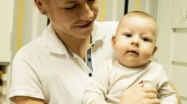 Wybawienie dla Twoich pleców Zdrowie, LIFESTYLE - Medivon, wiodący producent urządzeń do masażu i akcesoriów healthcare, wprowadził na rynek mate rozgrzewającą masującą Shiatsu CF 2606 HM PK, która jest bestsellerem. Urządzenie doskonale zastępuje drogie wizyty u fizjoterapeuty oraz wielkie fotele do masażu.