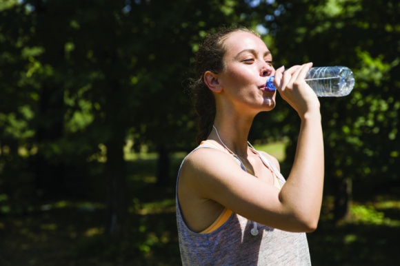 Popularność ubezpieczeń zdrowotnych rośnie Zdrowie, LIFESTYLE - Z przeprowadzonych przez Polską Izbę Ubezpieczeń badań wynika, że w pierwszym półroczu 2018 roku, Polacy wydali 368,5 mln PLN na dodatkowe polisy – to o 19% więcej niż przed rokiem.