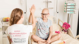 Cerutin – weź, nie choruj! Zdrowie, LIFESTYLE - Cerutin wspiera nasze zdrowie już od 18 lat! Cerutin działa profilaktycznie – nie tylko pomaga ustrzec się przed infekcjami, ale także łagodzi ich objawy. To lek dla całej rodziny – pokolenia dzieci, młodzież, rodziców i dziadków.