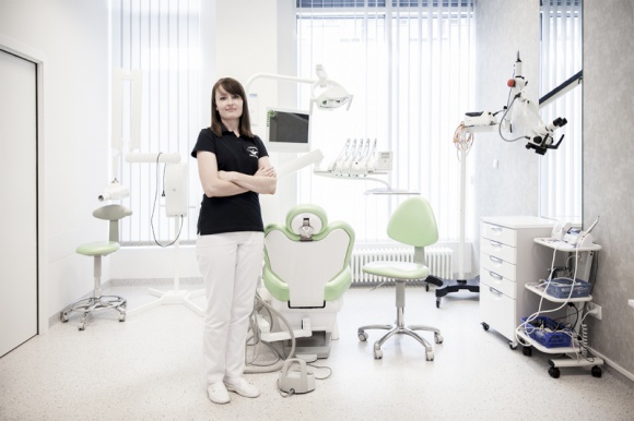 Otwarte warsztaty dla opiekunów osób starszych w Krakowie Zdrowie, LIFESTYLE - Czy wiesz jak opiekować się seniorem poprawiając jakość jego życia każdego dnia? Już 4 września powraca cykl otwartych warsztatów dla opiekunów osób starszych z Krakowa. Spotkania są całkowicie bezpłatne i będą odbywały się w każdą środę miesiąca w DPS im. Helclów.