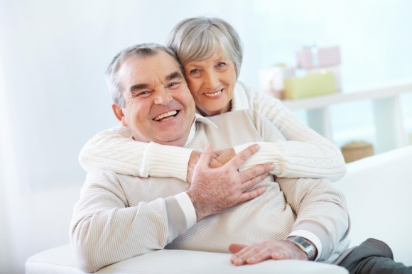 Pomoc assistance dla seniora Zdrowie, LIFESTYLE - Dzień Babci i Dziadka zbliża się wielkimi krokami. W tym wyjątkowym dniu warto pomyśleć jak najlepiej zadbać o seniorów. Europ Assistance Polska podpowiada jaka oferta skierowana do rynku 60+ będzie najbardziej atrakcyjna.