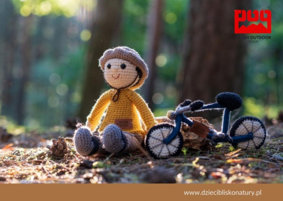 Białe plamki na zębach? Przyczyną może być nadmiar fluoru! Zdrowie, LIFESTYLE - Co za dużo, to nie zdrowo – to stare porzekadło można odnieść również do zdrowia naszych zębów. Jeśli pojawią się na nich białokredowe lub brunatne plamki czy pasma, warto wiedzieć, że przyczyną tych zmian może być nadmiar fluoru zgromadzony w naszym organizmie.