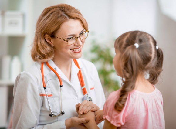 #Nie pracuj na RAKA Zdrowie, LIFESTYLE - 4 lutego będziemy w Polsce obchodzili już po raz 21 Światowy Dzień Walki z Rakiem. To idealna okazja, by zwrócić uwagę na nowotwory złośliwe skóry, o których mimo ich powszechności społeczeństwo zapomina, a z którego powodu co roku umiera 2 tys. Polaków. J
