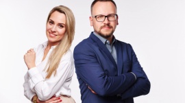 Nestlé przekazuje personelowi medycznemu żywność wartą 9 mln zł Zdrowie, LIFESTYLE - Nestlé w okresie pandemii postanowiło otoczyć szczególną troską tych, którzy na co dzień bohatersko troszczą się o innych. Do połowy 2021 r. firma, we współpracy z Fundacją Lekarze Lekarzom oraz Raben Logistics, przekaże ok. 4,5 mln produktów spożywczych i butelek wody.