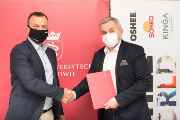 WALCZ, ZWYCIĘŻAJ, ŻYJ!