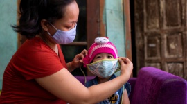 Pandemia COVID-19 to największy globalny kryzys dla dzieci w historii UNICEF Zdrowie, LIFESTYLE - W ostatnich dekadach udało się osiągnąć ogromny postęp w poprawie warunków życia najmłodszych. Niestety, pandemia COVID-19 niweczy te osiągnięcia w praktycznie każdej sferze życia dzieci, alarmuje UNICEF w 75. rocznicę powstania organizacji.